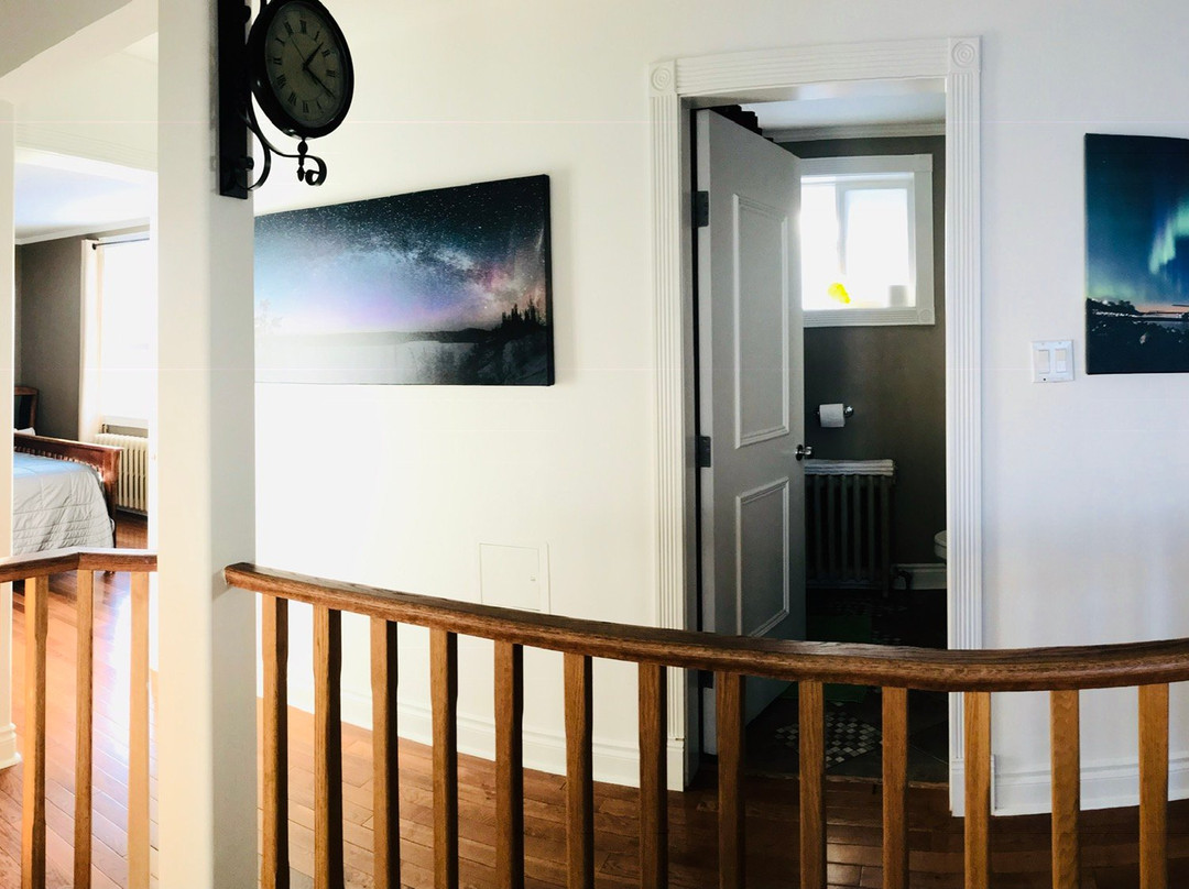 Mackenzie Rest Inn主图