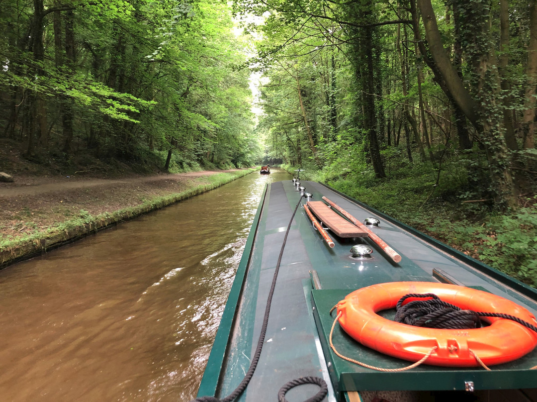 Crest Narrowboats景点图片