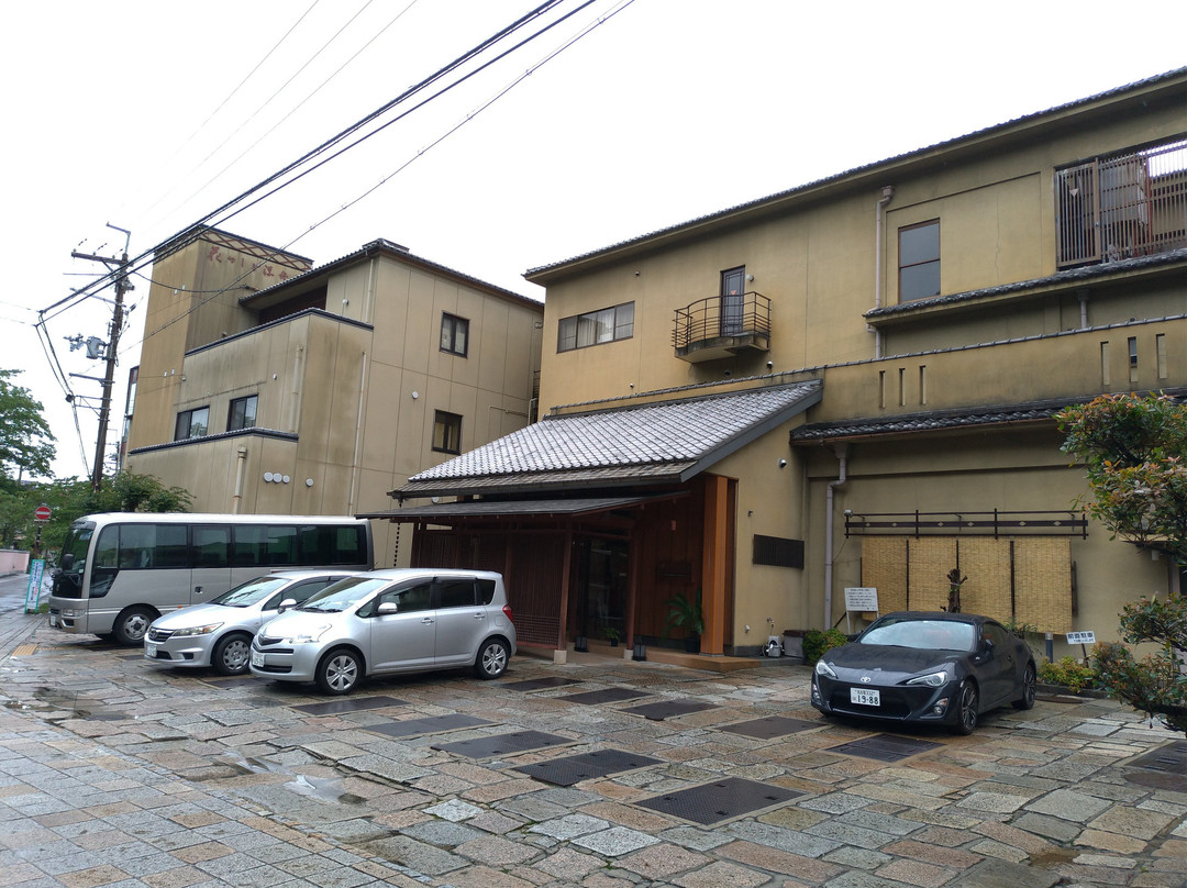 浮舟园花园酒店主图