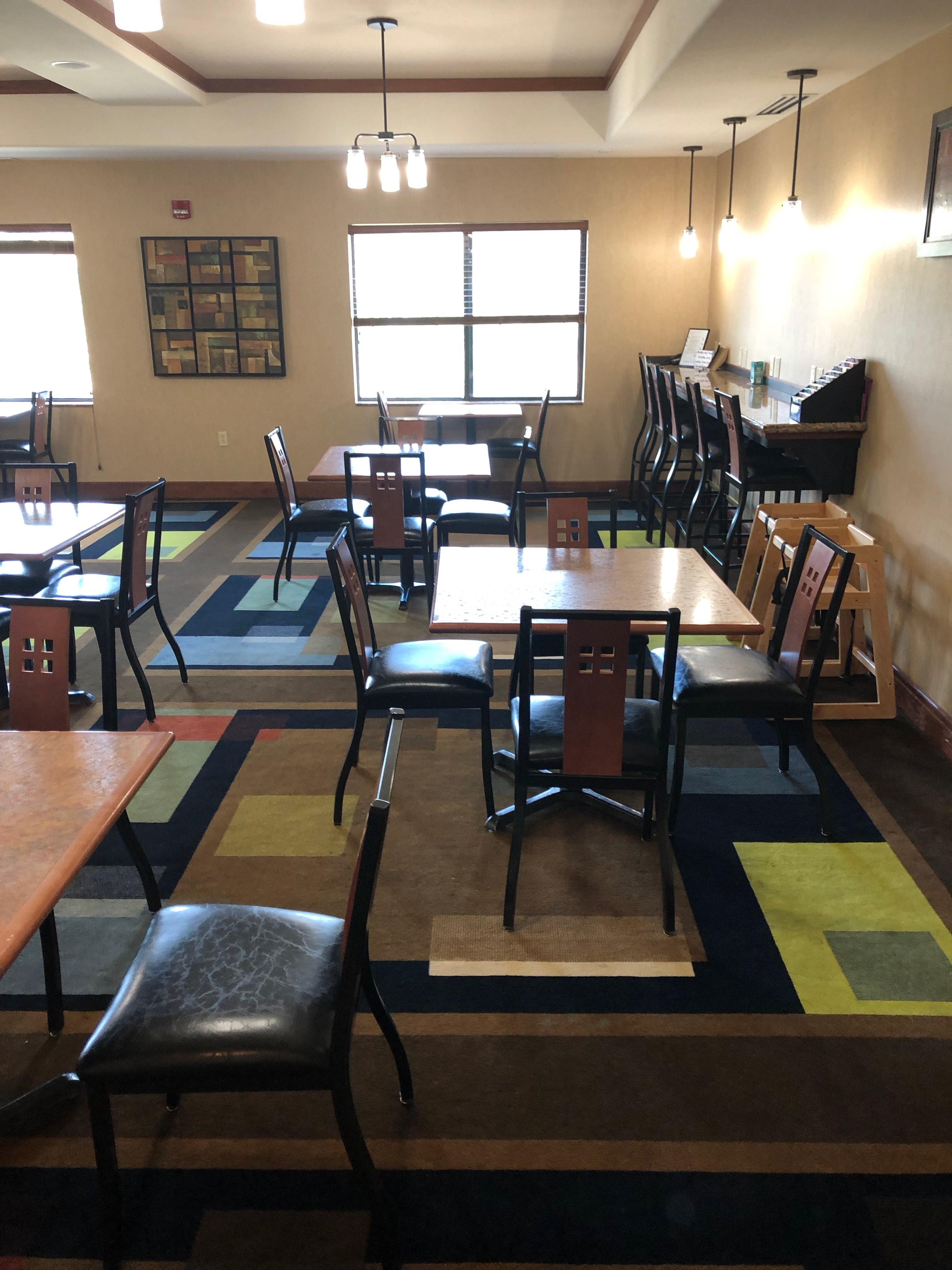 Holiday Inn Express & Suites Los Alamos Entrada Park By IHG-餐饮