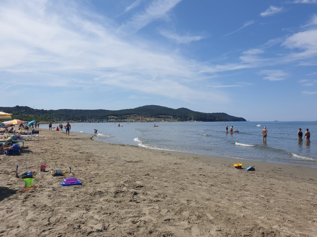 Puntone Beach-斯卡尔利诺必去景点