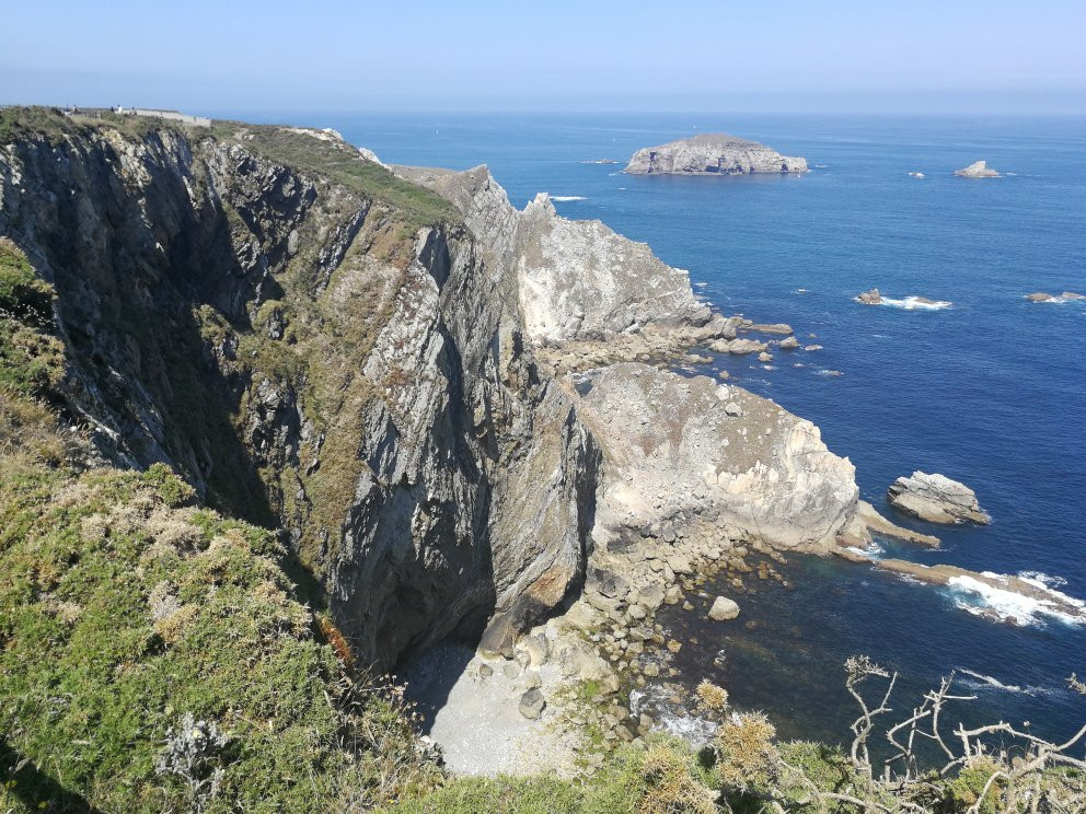 Faro de Cabo Penas景点图片
