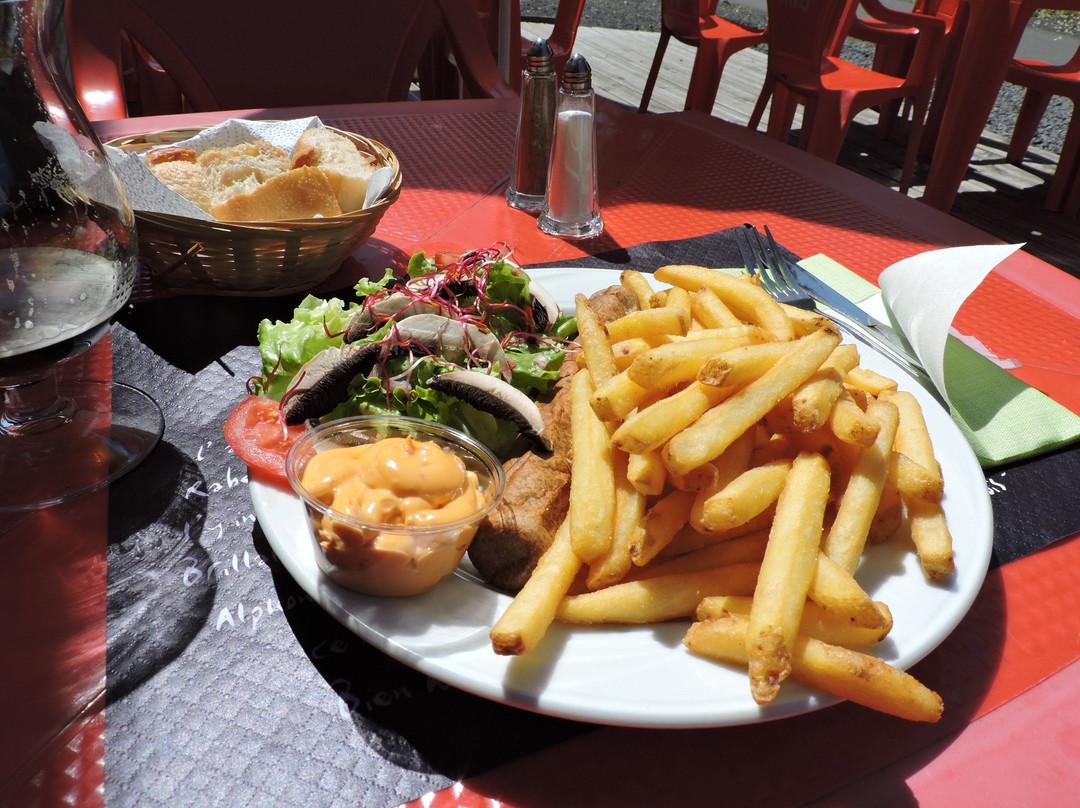 Au Fil de La Semoy
