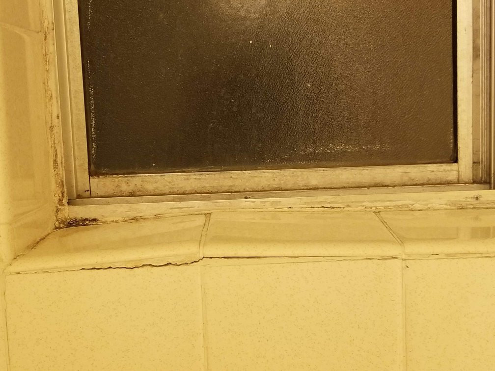 Relax Inn And Suites主图