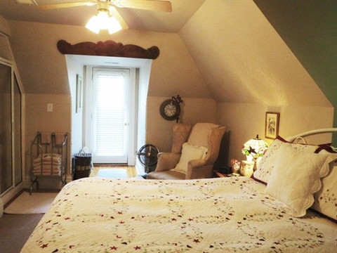 Historic Iron Horse Inn主图