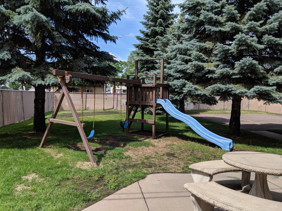 格兰德斯戴住宿套房酒店主图