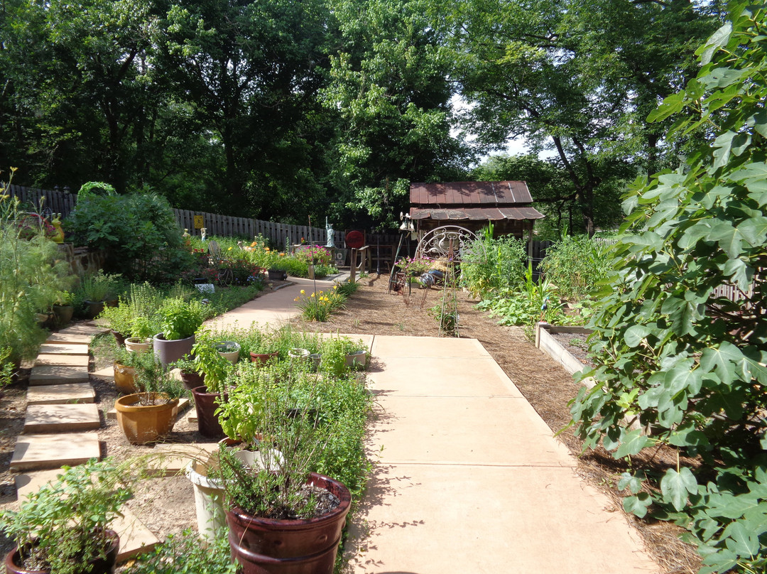 Whimsical Botanical Gardens-Flovilla必去景点