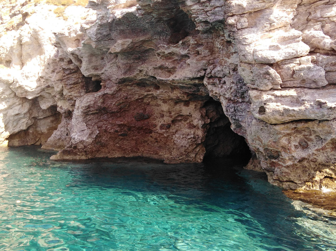 Milos Fishing Trip-Adamas必去景点