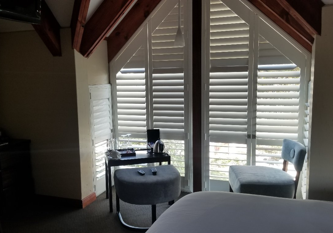 River Meadow Manor主图