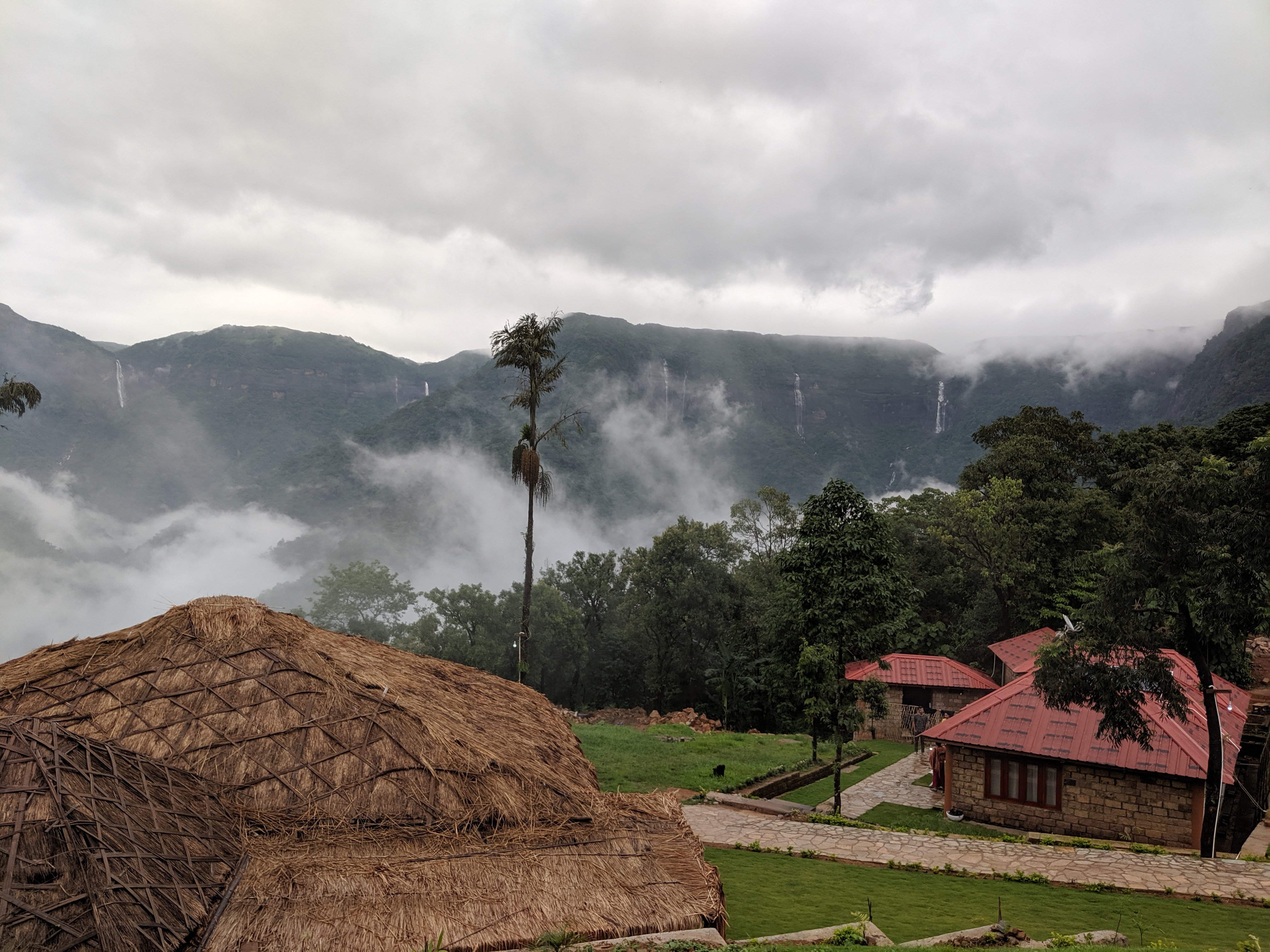 Smoky Falls Mae FI Resort-家庭/游戏区