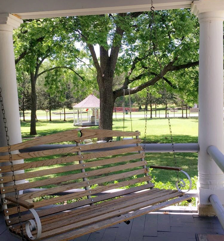 Davis on Morton主图