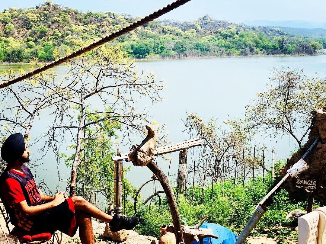 喜斯湾丛林酒店主图