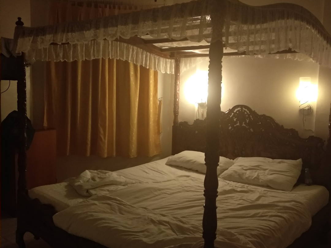 甜蜜生活酒店主图