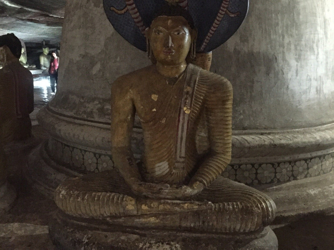 Kandy Taxi Muthu Lanka Tours-康提必去景点