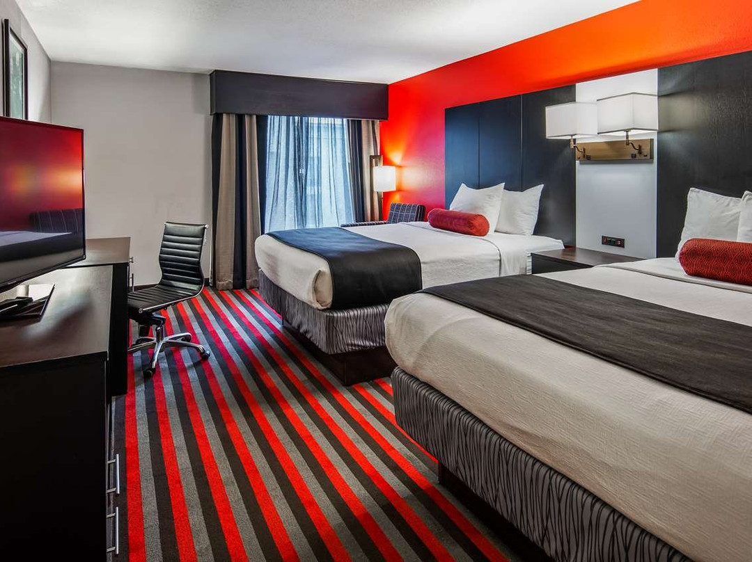 Comfort Inn & Suites主图