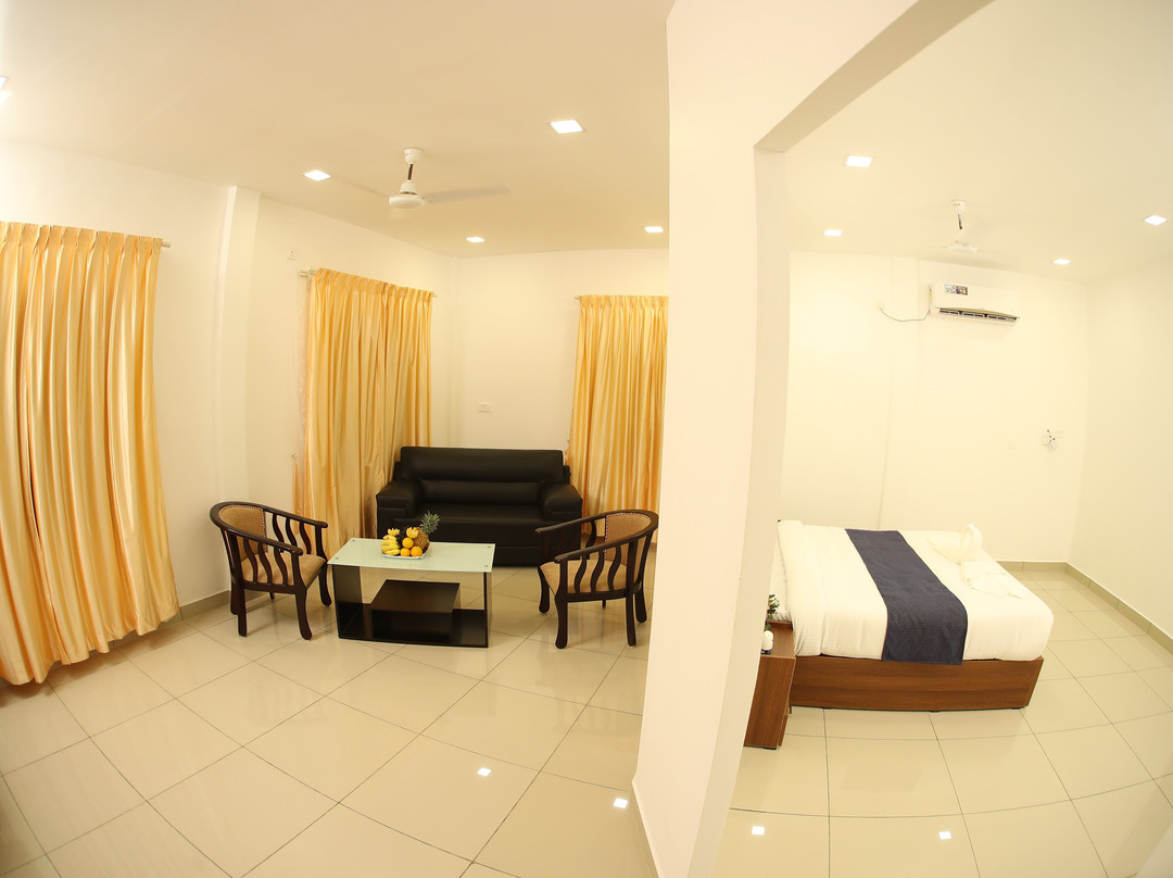 Sunstar Residency & Food Plaza Pala主图