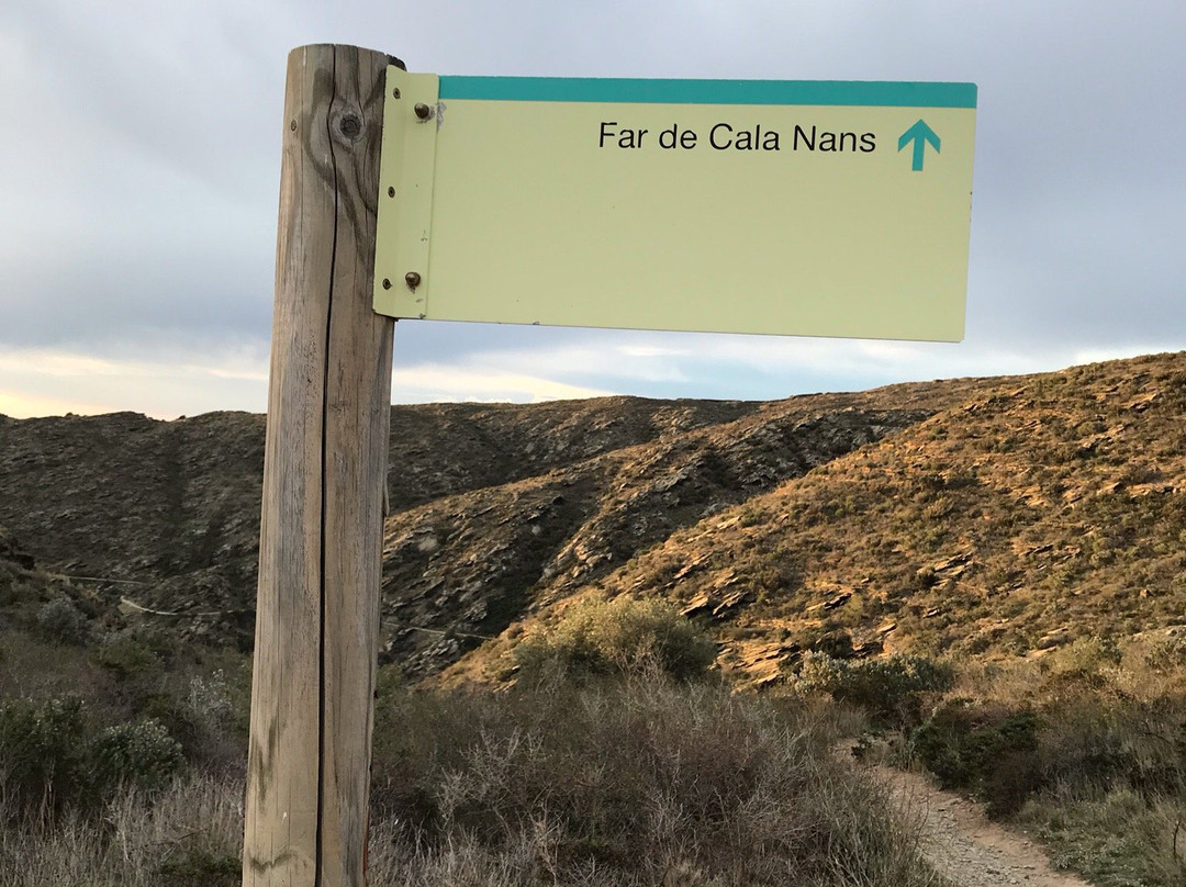 Far de Cala Nans - Cala Nans Lighthouse景点图片