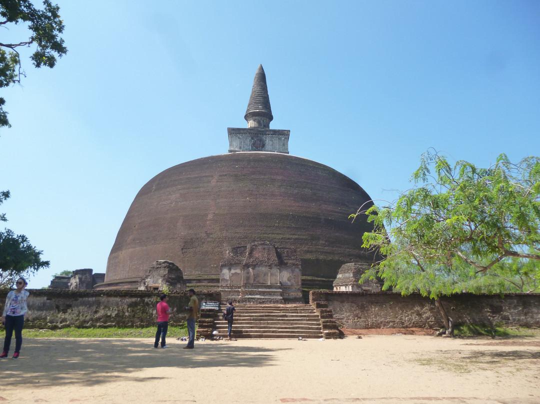 Habarana Buddhist Temple景点图片