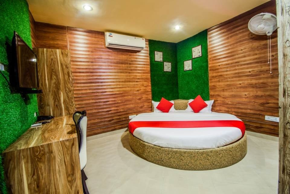 The Space Jungle Retreat主图