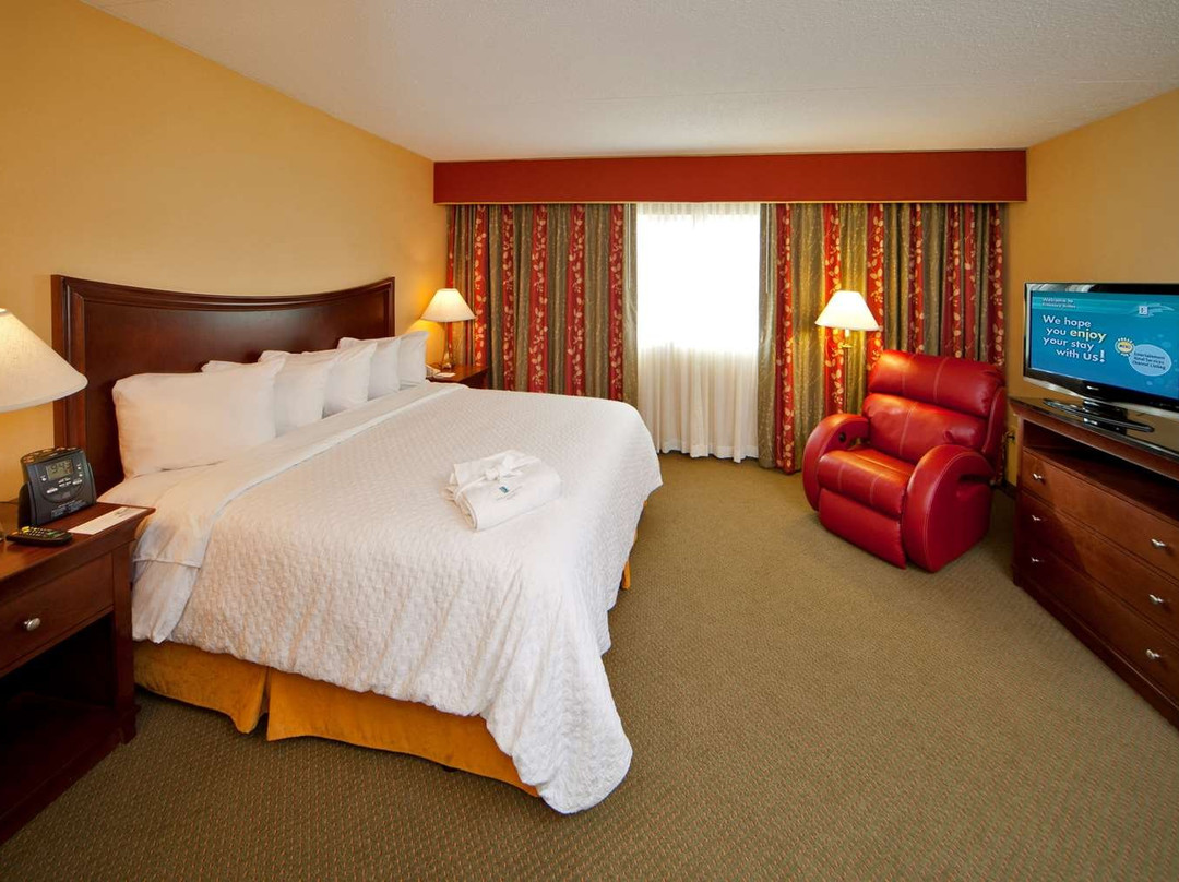 底特律-特洛伊/奥本山希尔顿合博套房酒店主图