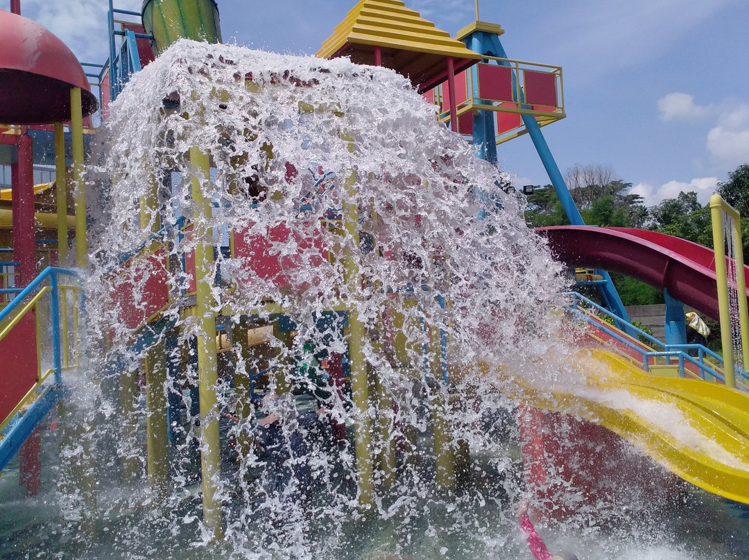 Green Lake View Waterpark景点图片