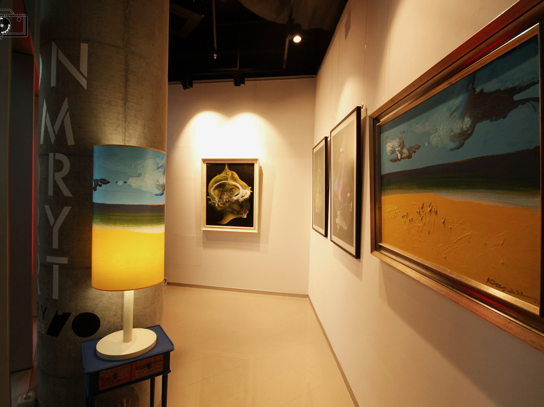 Gallery 70-地拉那必去景点