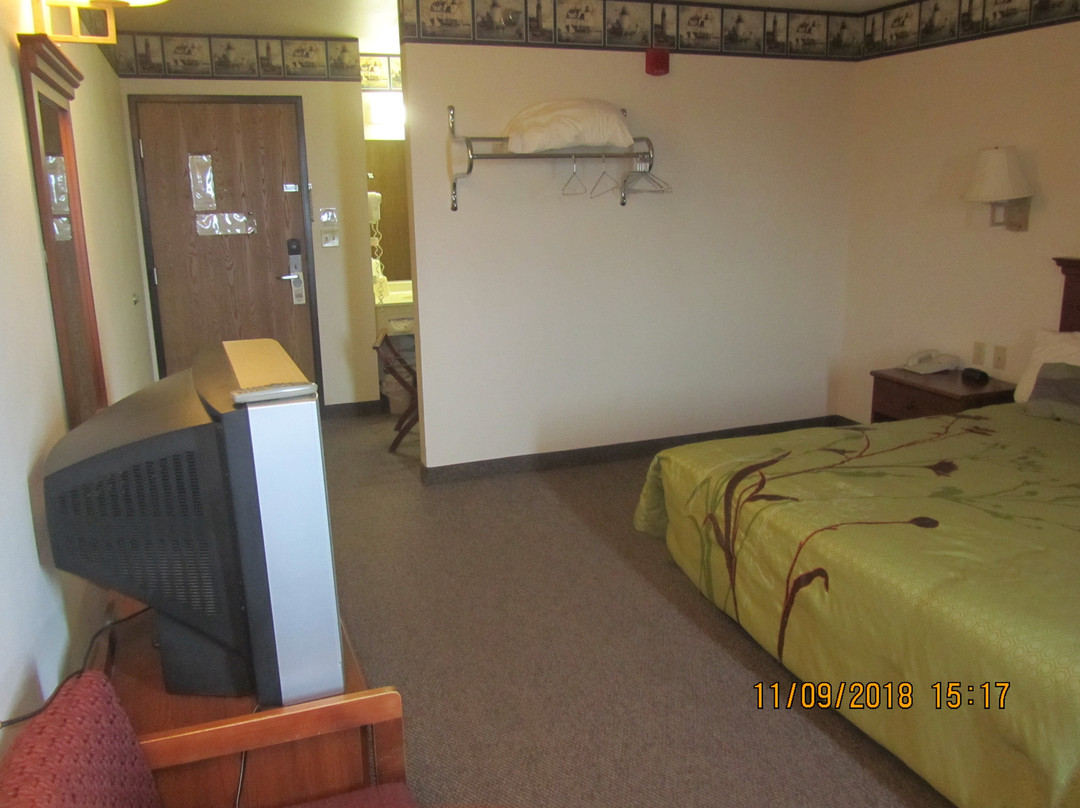 美景假日酒店套房和会议中心主图