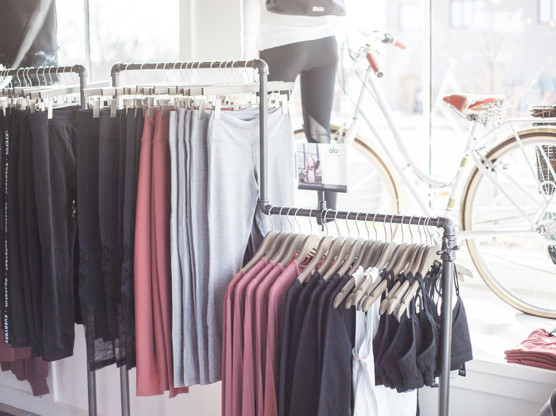 To and Fro Active Wear-Ada必去景点