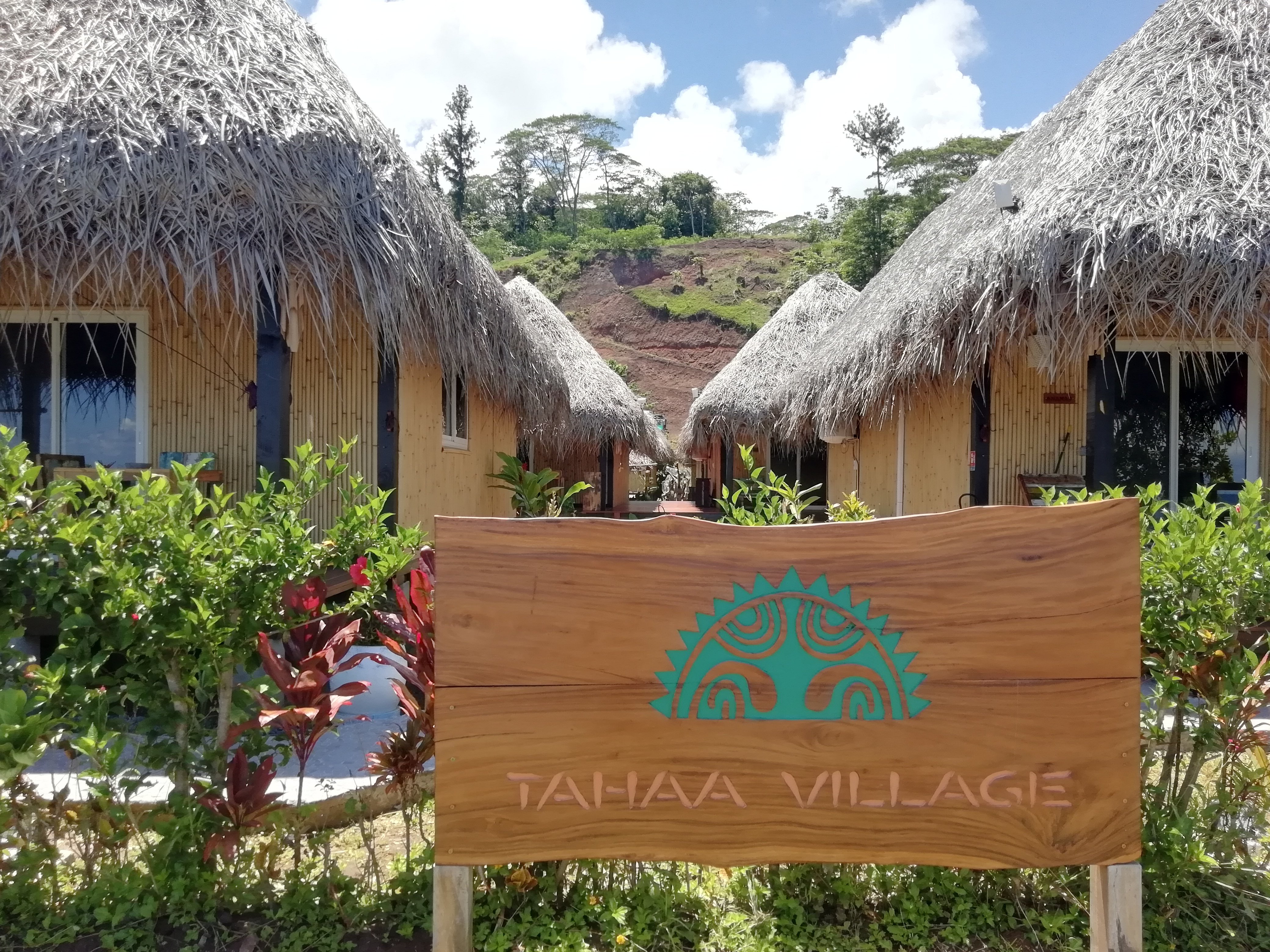 Tahaa Village-官方