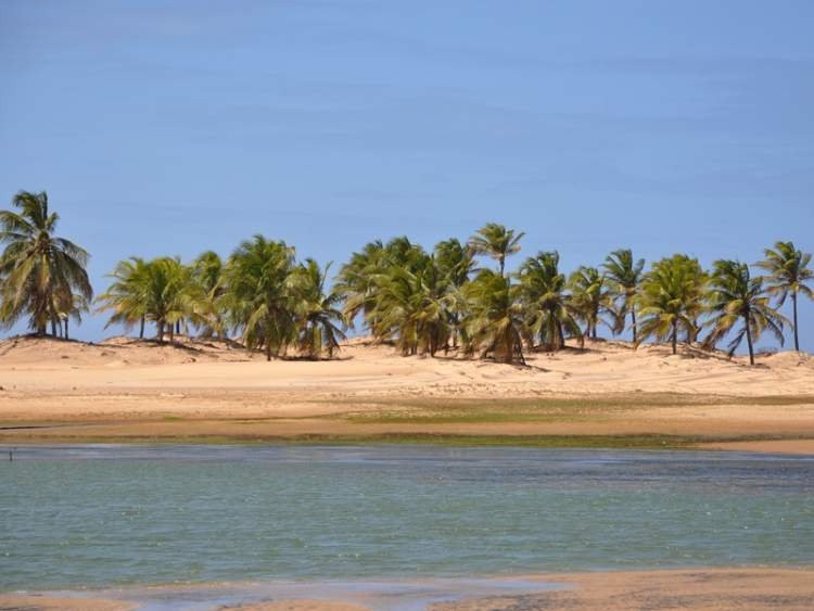Praia do Naufrago景点图片