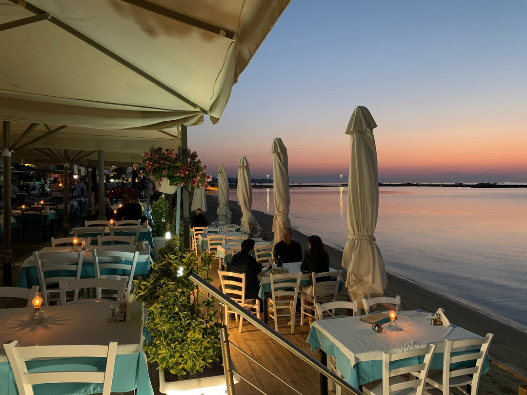 STEFANOS Psarotavérna-Ouzerí