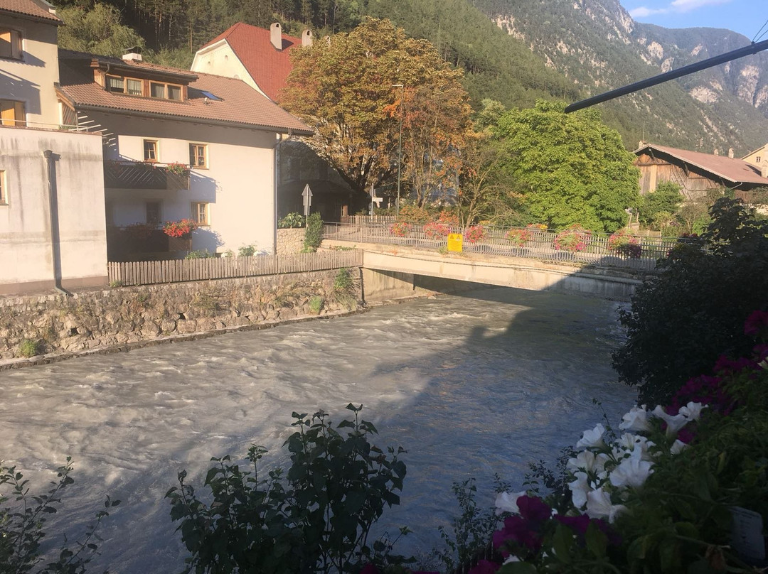 Hotel Zur Brucke主图