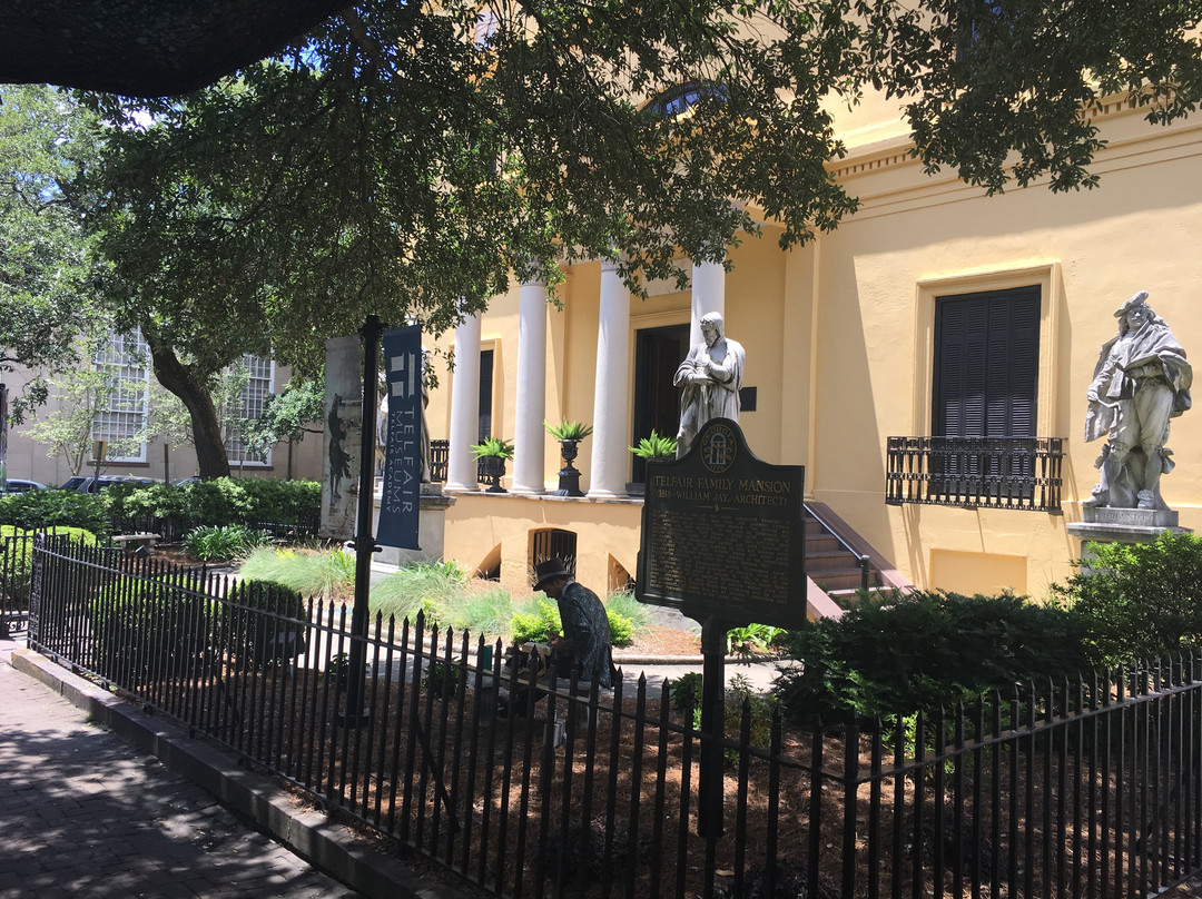 Telfair Square-萨凡纳必去景点