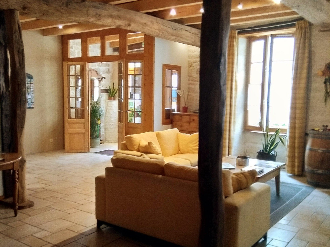 Hotel Du Donjon主图