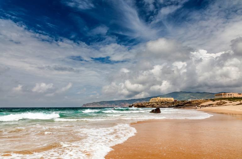 Cresmina Beach景点图片
