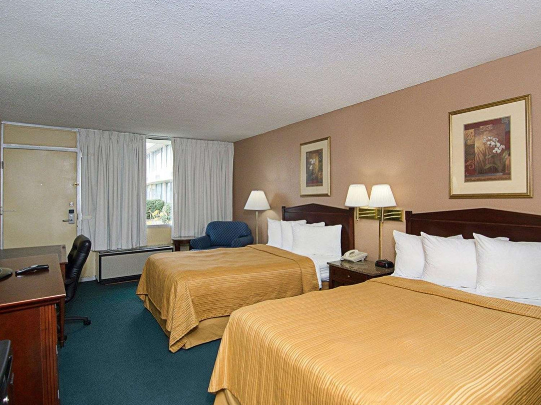 Quality Inn Shenandoah Valley主图