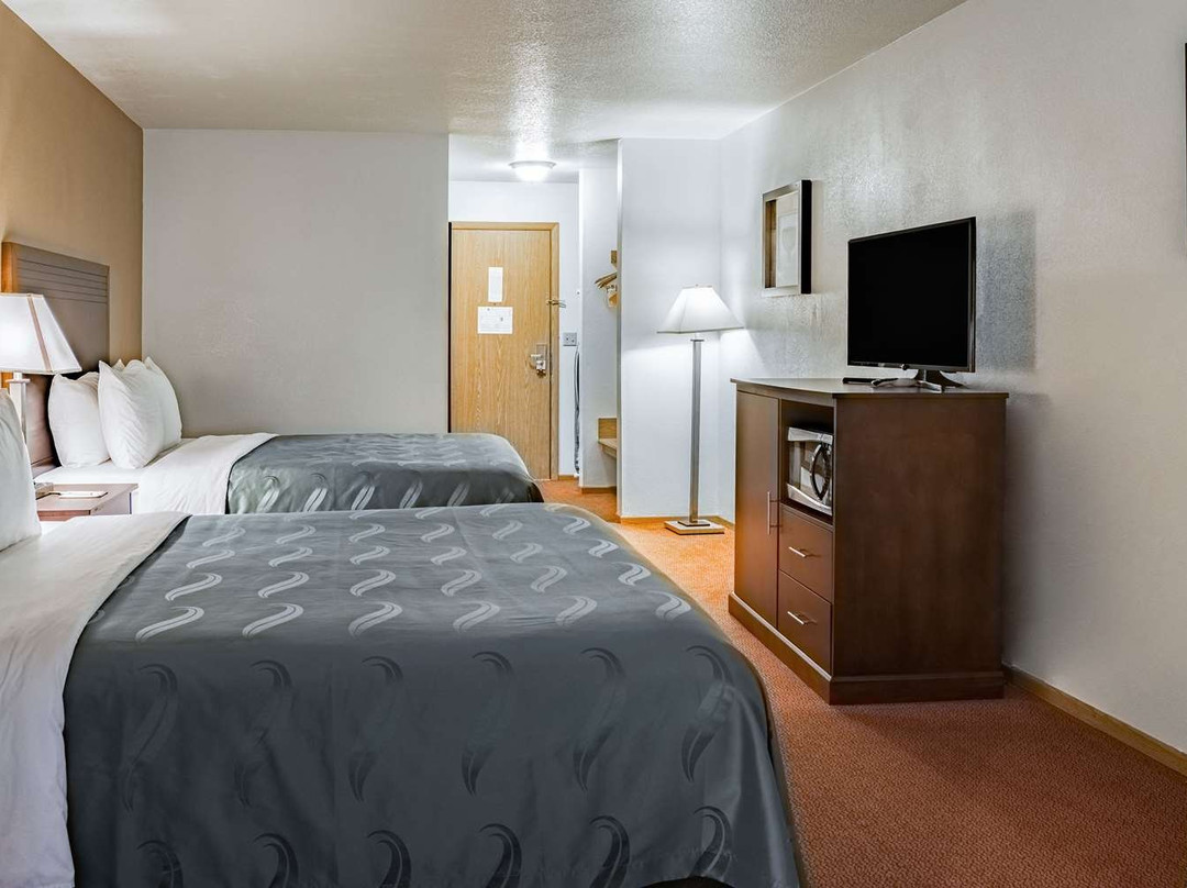 Quality Inn & Suites Vancouver North主图