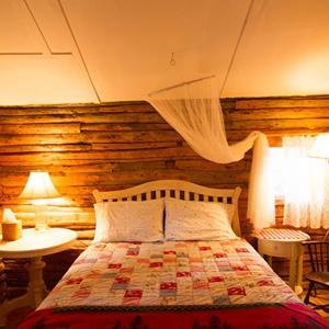 Jakey's Fork Homestead主图