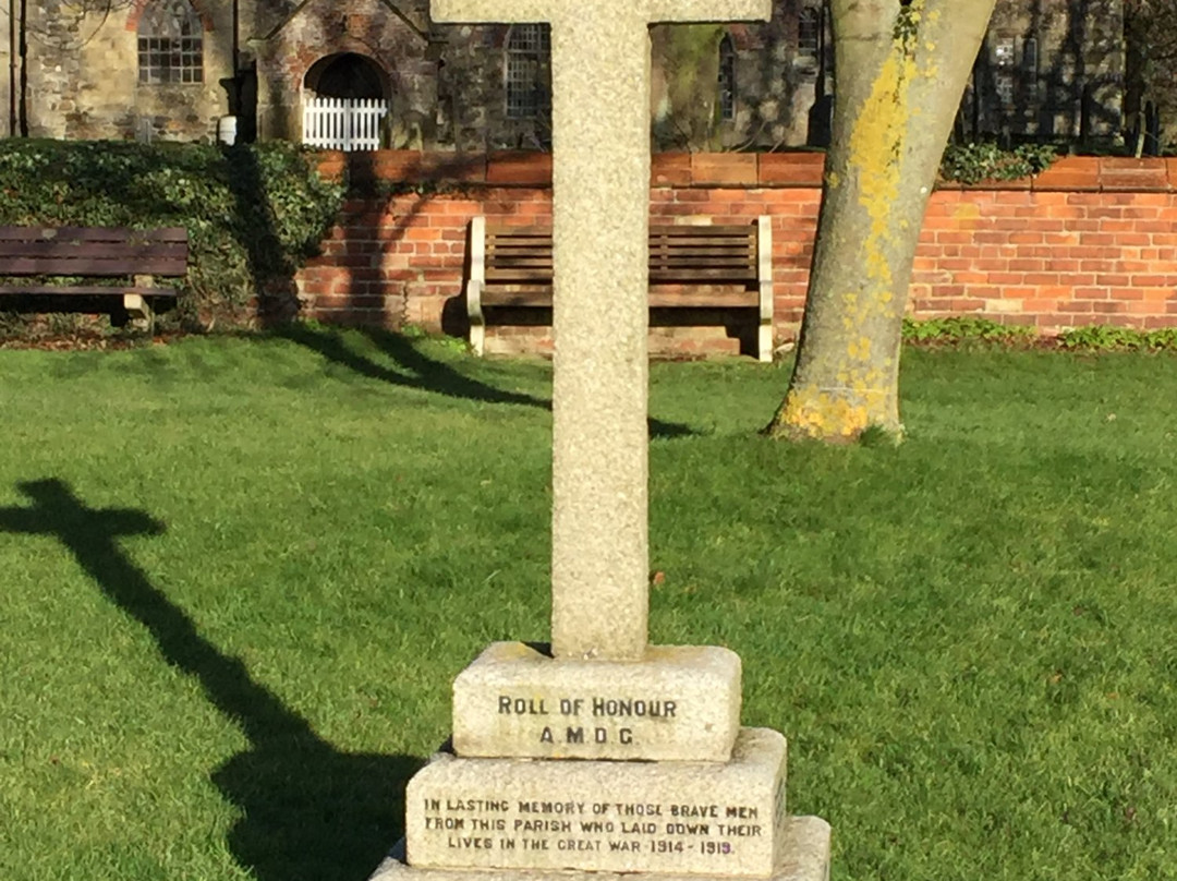 War Memorial Burton Fleming景点图片