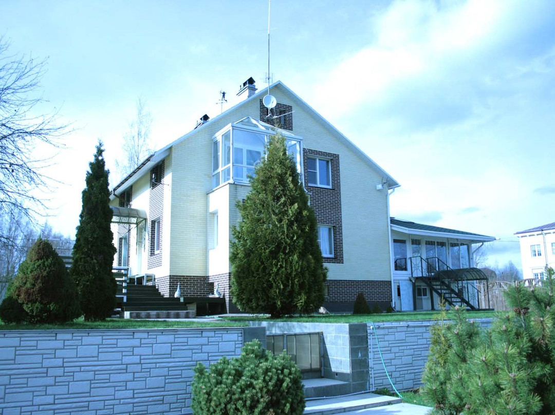 Refresh Guest House