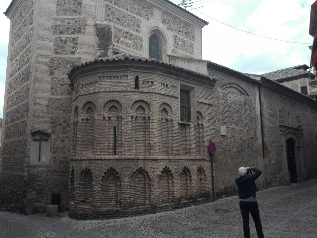Convento de Santa Isabel de los Reyes景点图片