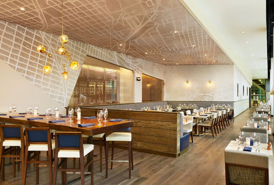 Watkins餐馆和美食-Grill & Vine