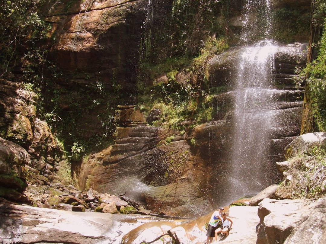 Araras旅游景点-Cachoeira dos treze