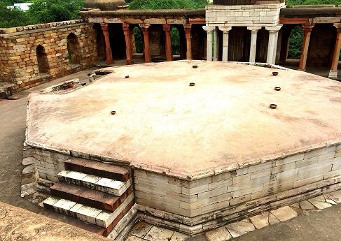 Sultan Ghari Tomb-新德里必去景点