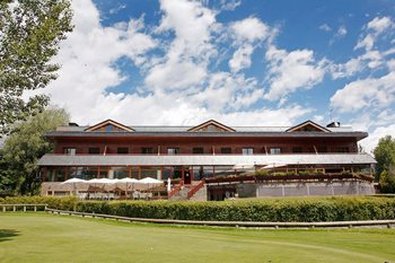 高尔夫木屋酒店-官方