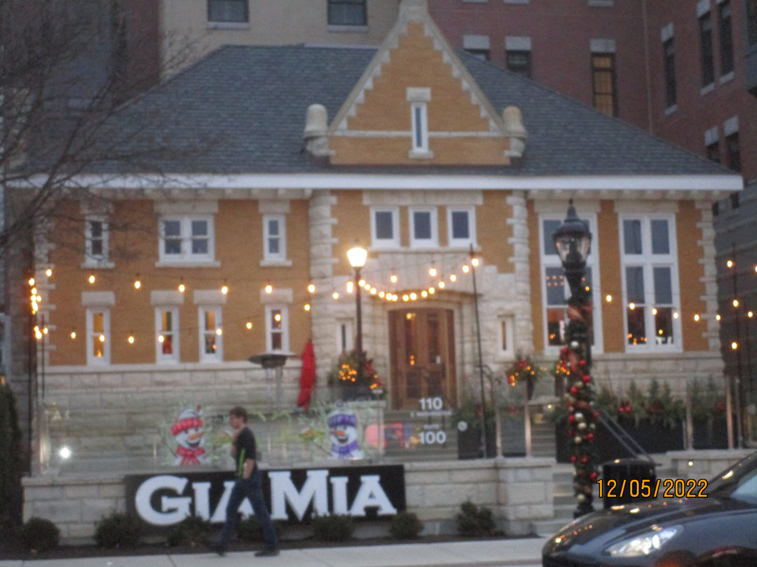 Gia Mia Restaurant