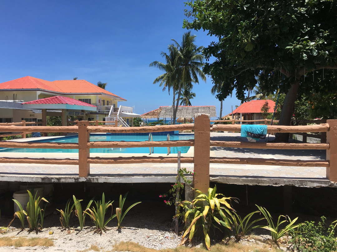 水蓝度假村主图