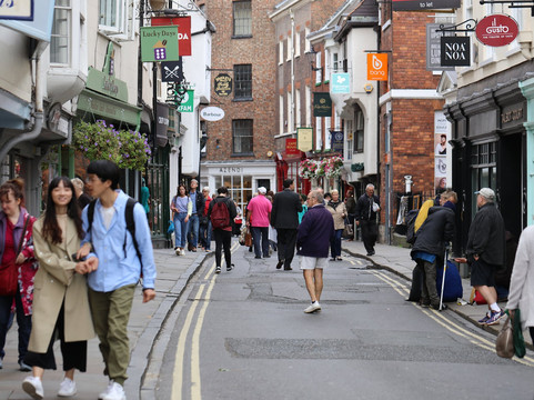 Lucky Days Low Petergate