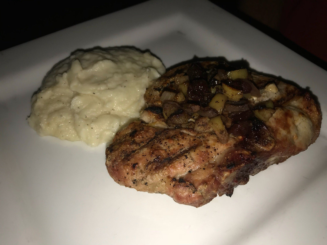 Statesville餐馆和美食-220 Cafe