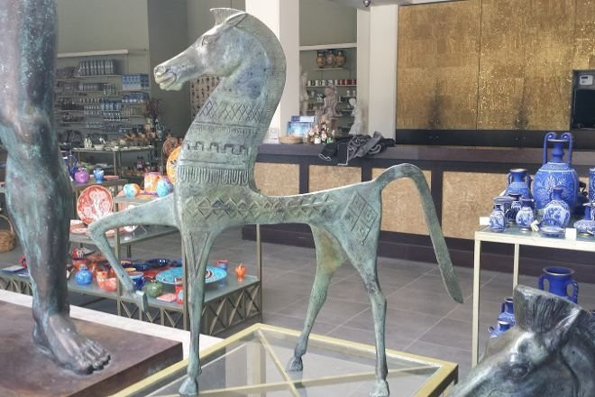 Agora art gallery-迈锡尼必去景点